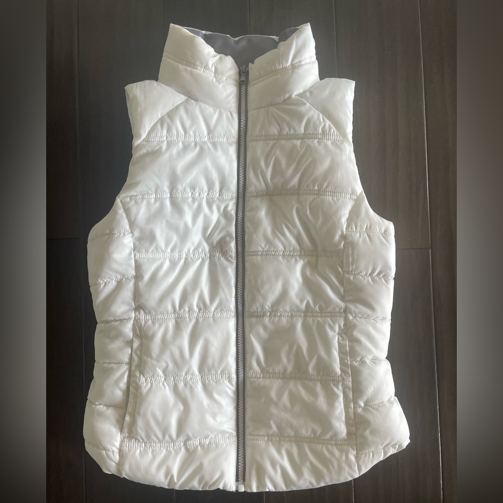 White puffer vest